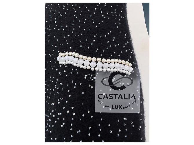 CHANEL Schwarzes Couture-Perlenkleid mit Kameliabrosche 40 FR - Ansicht 14