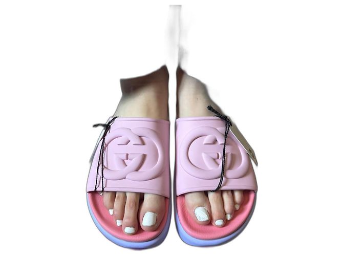 Sandali con zecca Gucci rosa blu viola gomma Porpora - vista 3