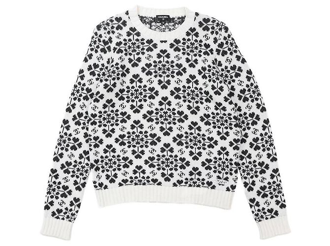Chanel Kaschmirpullover, Herz-Klee-Muster, Rundhals, Größe 36 Weiß - Ansicht 11