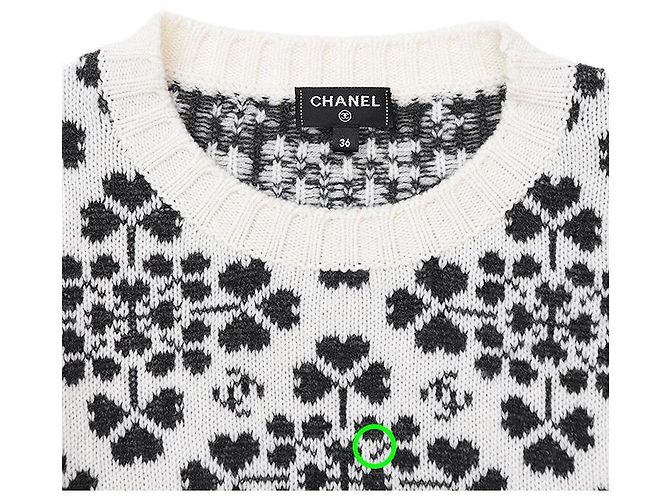 Chanel Kaschmirpullover, Herz-Klee-Muster, Rundhals, Größe 36 Weiß - Ansicht 3