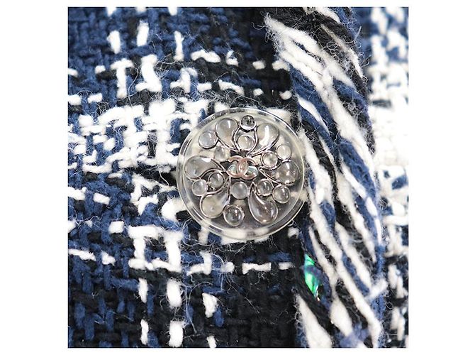 Chaqueta de tweed Chanel con botones Coco Mark Multicolor - vista 3