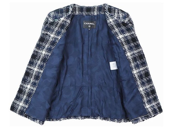Chaqueta de tweed Chanel con botones Coco Mark Multicolor - vista 7
