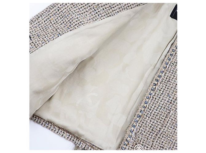 Giacca Chanel senza collo in tweed e ecopelliccia glitterata D'oro - vista 15