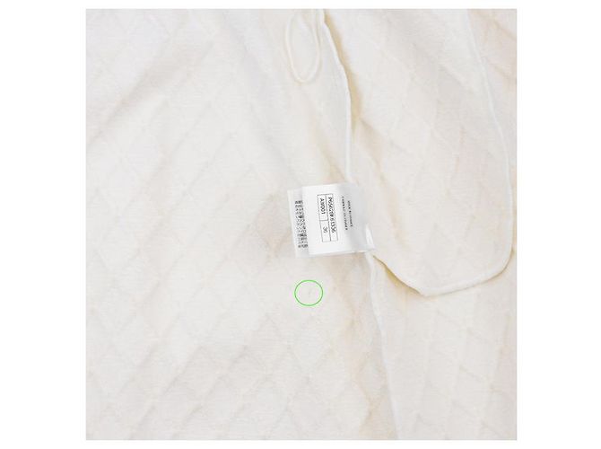 Saia Chanel Matelasse Diamond Acolchoada Branco Cru - vista 8