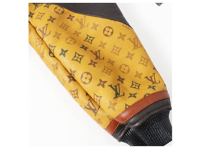Chaqueta Mouton Reversible Monogram Louis Vuitton Castaño Marrón oscuro - vista 11