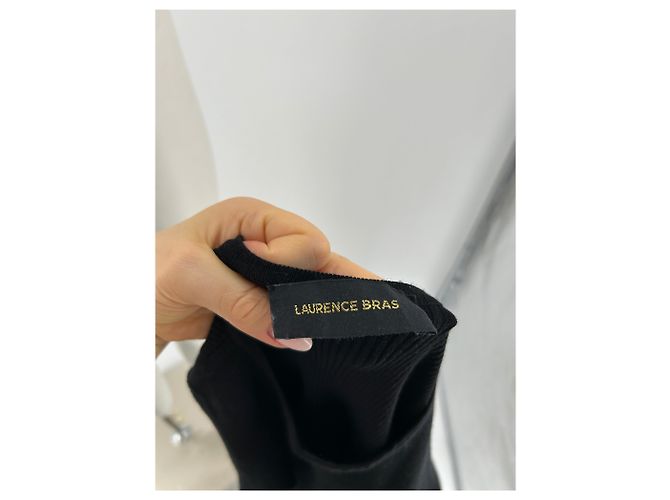 T-shirt nero a maniche lunghe Laurence Bras - vista 5