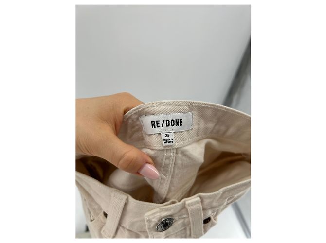 Shorts de denim Re/Done bege - vista 3