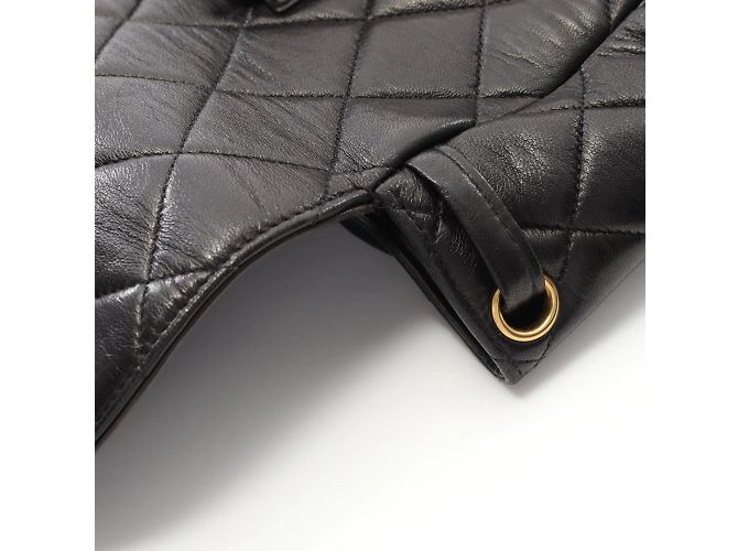 Timeless Chanel Matelassé Rucksack aus schwarzem Lammleder - Ansicht 10