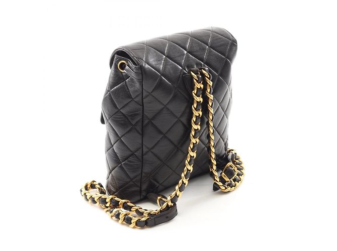 Timeless Chanel Matelassé Rucksack aus schwarzem Lammleder - Ansicht 3