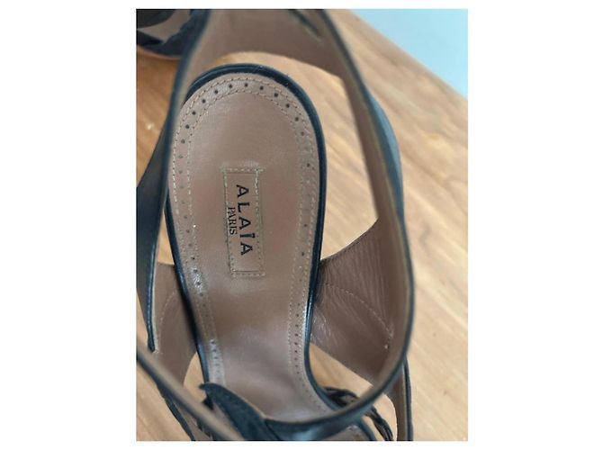 Sandali Alaïa in pelle nera Nero - vista 7