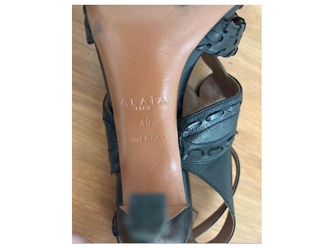 Sandali Alaïa in pelle nera Nero - vista 8