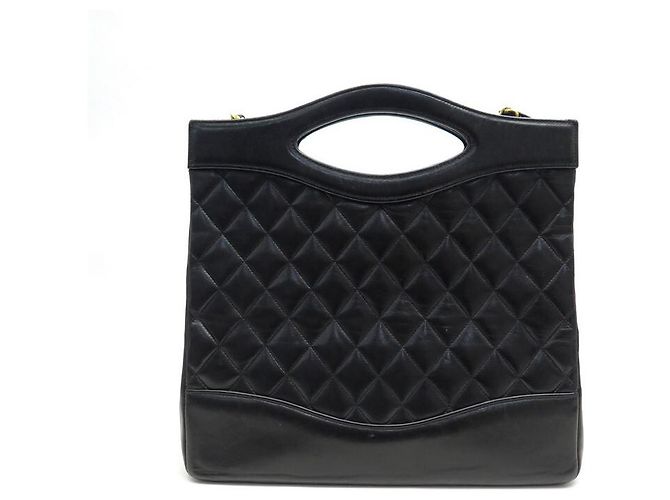 BORSA A SPALLA CHANEL 31 MEDIUM IN PELLE QUILTED NERA Nero - vista 3