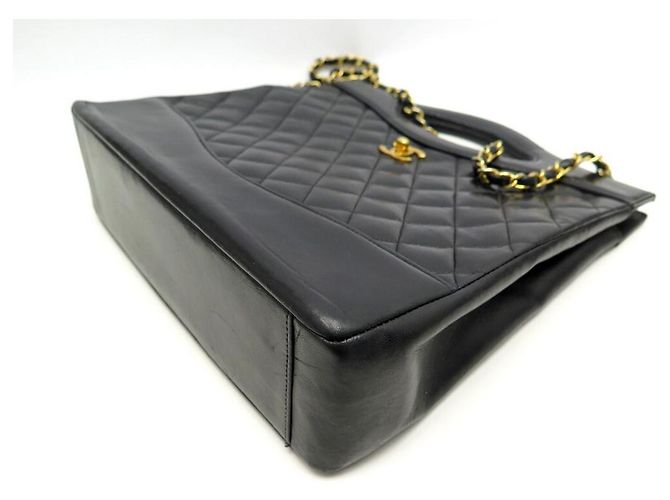 BORSA A SPALLA CHANEL 31 MEDIUM IN PELLE QUILTED NERA Nero - vista 7