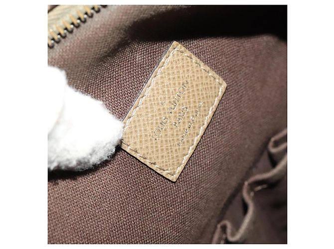 LOUIS VUITTON Taiga Sasha Schultertasche Porer M32628 LV Auth bs26069 - Ansicht 17