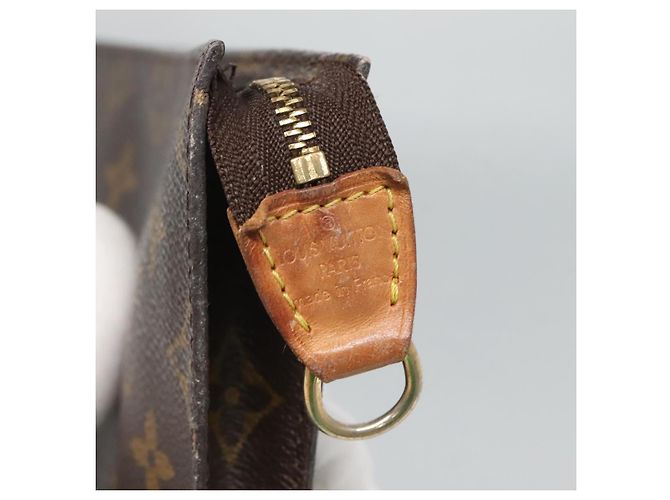 LOUIS VUITTON Monogram Bucket PM Bolsa de Accesorios LV Auth 126663 Monograma - vista 8