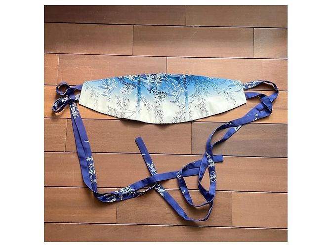 Autre Marque Kimono + Cinturón Obi de Seda Impresa Blanco Azul - vista 9