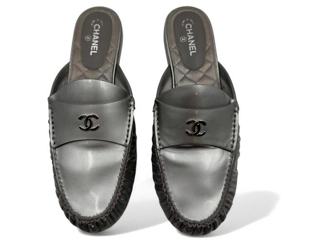 Mule argento di Chanel - vista 2