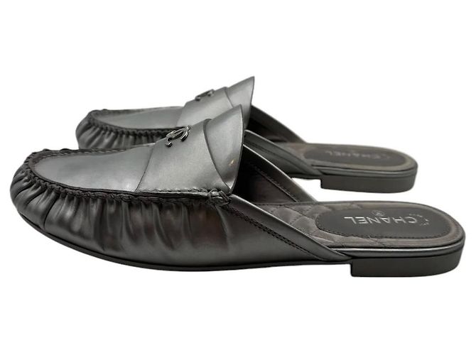 Mule argento di Chanel - vista 5