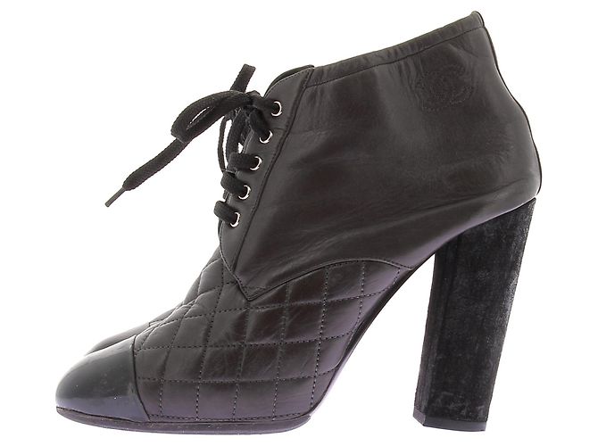 Chanel Botines de tacón de cuero Negro - vista 3