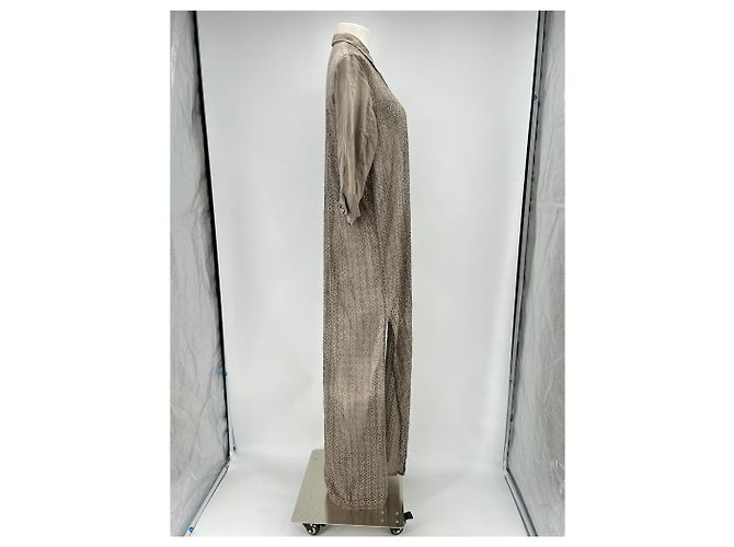 Autre Marque SUNDAY SAINT-TROPEZ Spitzen-Maxikleid Taupe Grau - Ansicht 3