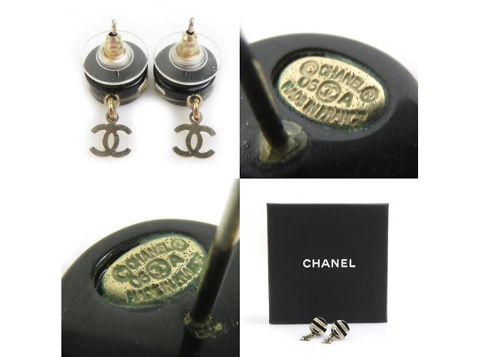 Orecchini in oro nero e bianco di Chanel D'oro - vista 5