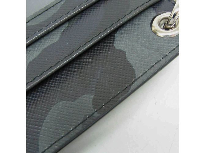 Pochette a spalla camouflage Saffiano di Prada Nero Cachi - vista 9