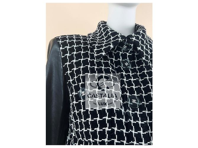 Chanel Kosmopolitische schwarze Tweedjacke 40 FR 13K$ - Ansicht 11