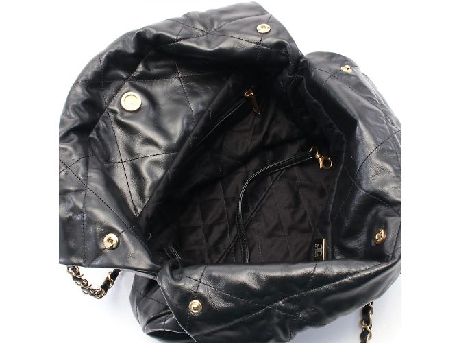 Chanel 22 Tote Bag aus schwarzem Leder - Ansicht 4
