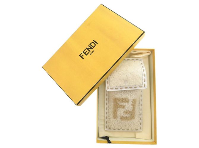 Fendi Mouton Leder Handyhalter Taschenanhänger - Ansicht 3