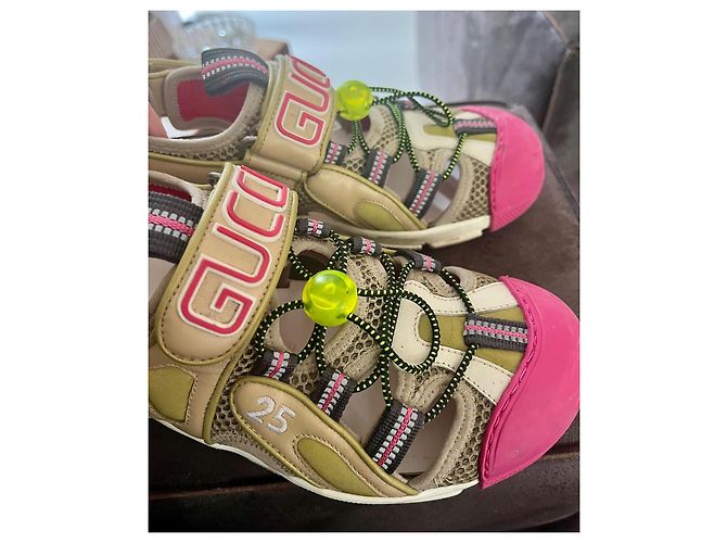 Sandali Gucci in pelle rosa - vista 10