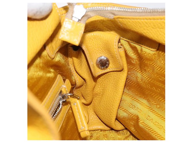 PRADA Handtasche aus Leder Gelb Silber Authentisch 127193 - Ansicht 21