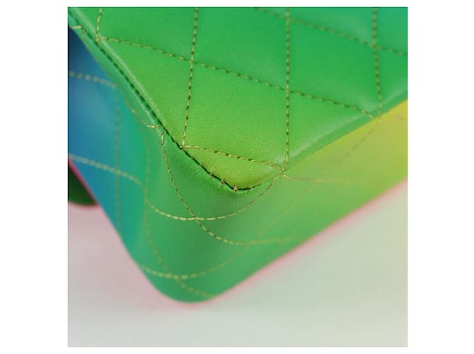 CHANEL Matelassé Schultertasche mit Kette aus Lammleder Rainbow CC Auth 122426SM - Ansicht 17