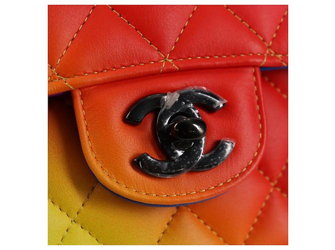 CHANEL Matelassé Schultertasche mit Kette aus Lammleder Rainbow CC Auth 122426SM - Ansicht 19