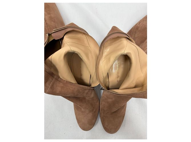 Botas altas de tacón bloque Gianvito Rossi en ante marrón Castaño Roja - vista 22