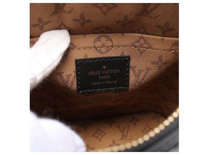Zaino Alma in pelle nera Louis Vuitton Nero - vista 3