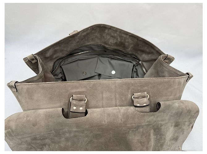 Borsa da weekend Brunello Cucinelli in suede grigio - vista 19