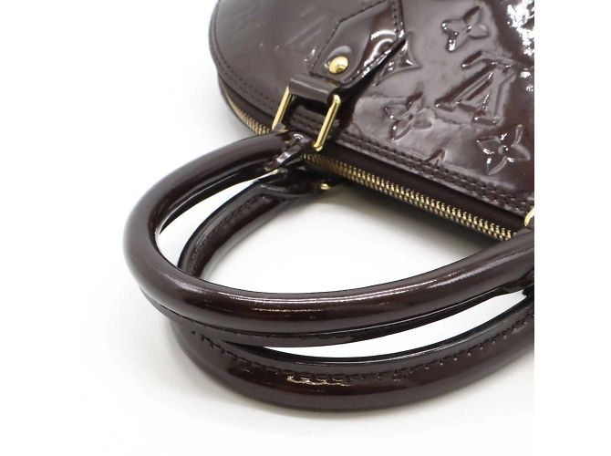 Borsa Alma MM in Monogram Vernis Louis Vuitton Bordò - vista 5