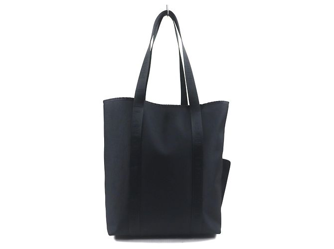 Céline Borsa Tote Verticale Hippo in Nylon da Trekking Celine Nero - vista 3