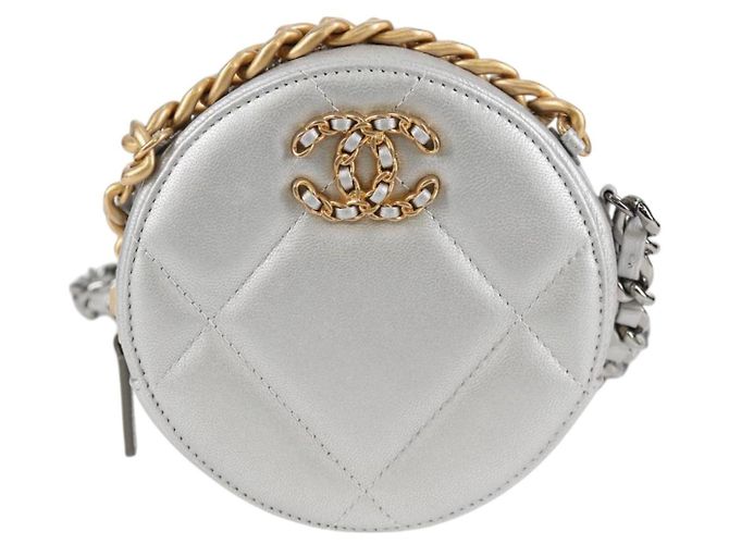 Bolsa de ombro Chanel 19 em couro de cordeiro com corrente dourada e prateada CC Auth fm4698M Prata Dourado - vista 13