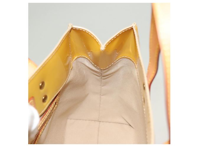 LOUIS VUITTON Monogram Vernis Reade PM Borsa a Mano Beige M91334 LV Auth BA2895 - vista 18