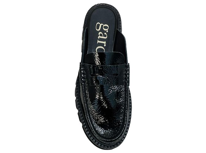 Mocassini Savy in pelle verniciata nera Pedro Garcia Nero - vista 4