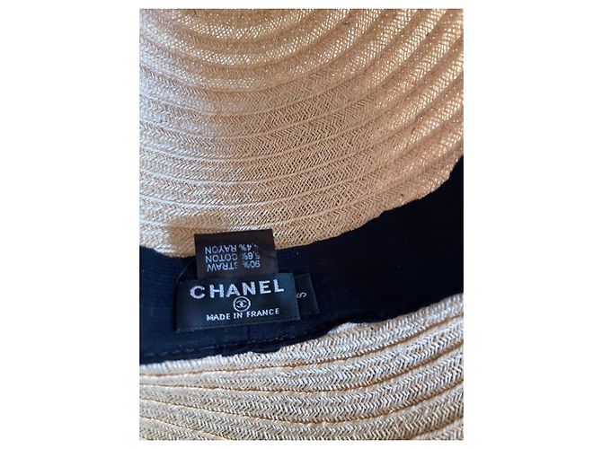 Camelia Chanel Strohhut mit schwarzem Rand, Größe T.S Beige - Ansicht 5