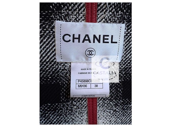Chanel Karmesinroter Visionärledermantel 11K$ 38 - Ansicht 12