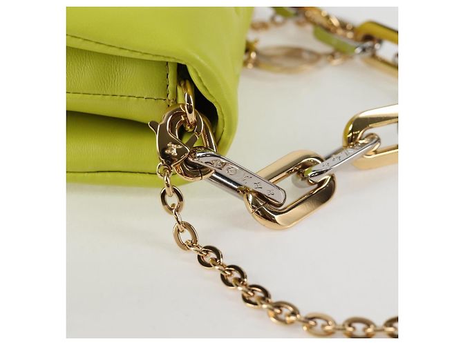 LOUIS VUITTON Monogram Emboss Coussin Borsa Cintura Borsa in Pelle 2way LV Auth 121504SM Giallo - vista 19