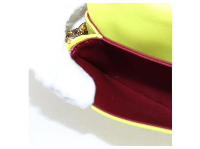 LOUIS VUITTON Monogram Emboss Coussin Borsa Cintura Borsa in Pelle 2way LV Auth 121504SM Giallo - vista 23