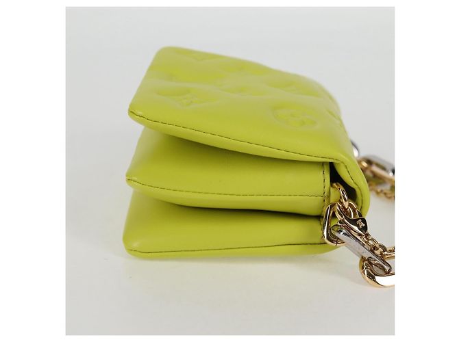 LOUIS VUITTON Monogram Emboss Coussin Borsa Cintura Borsa in Pelle 2way LV Auth 121504SM Giallo - vista 4