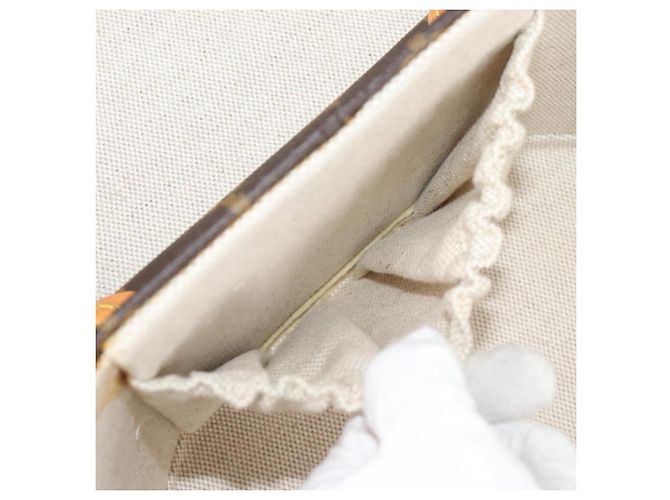 LOUIS VUITTON Monogram Graffiti Boite Shapo Bianco M92186 LV Auth 121505SV Monogramma - vista 24