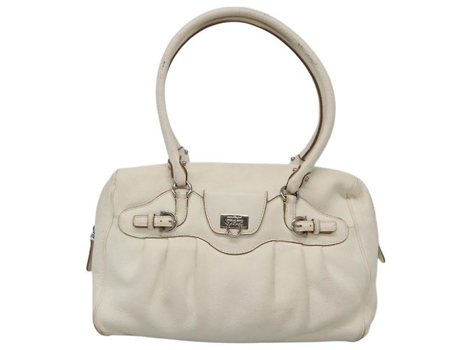 Borsa a Spalla Gancini in Pelle Bianca Argento Auth BA3224 di Salvatore Ferragamo Bianco - vista 13