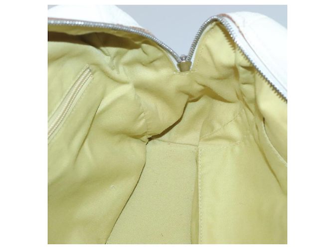 Borsa a Spalla Gancini in Pelle Bianca Argento Auth BA3224 di Salvatore Ferragamo Bianco - vista 17