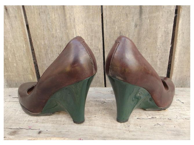 Décolleté Marni in pelle marrone scuro verde scuro - vista 4